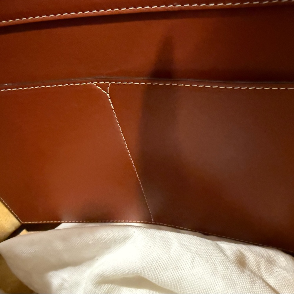 Chloe Large Woody Shearling Tote Bag - Picture 12 of 16